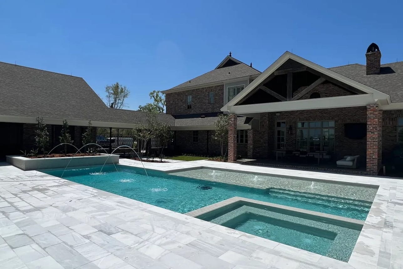 custom swimming pool service