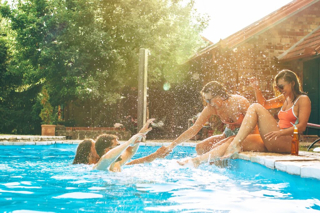 pool service and custom pool company