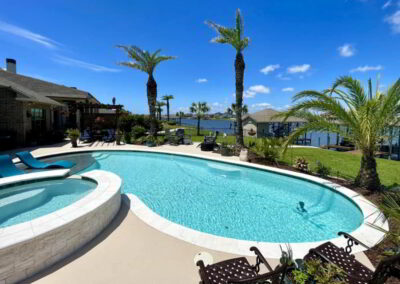 swimming pool service company